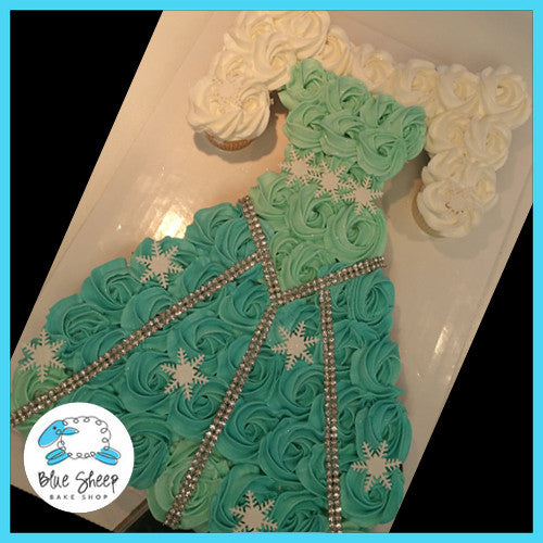 frozen - elsa's dress cupcake 