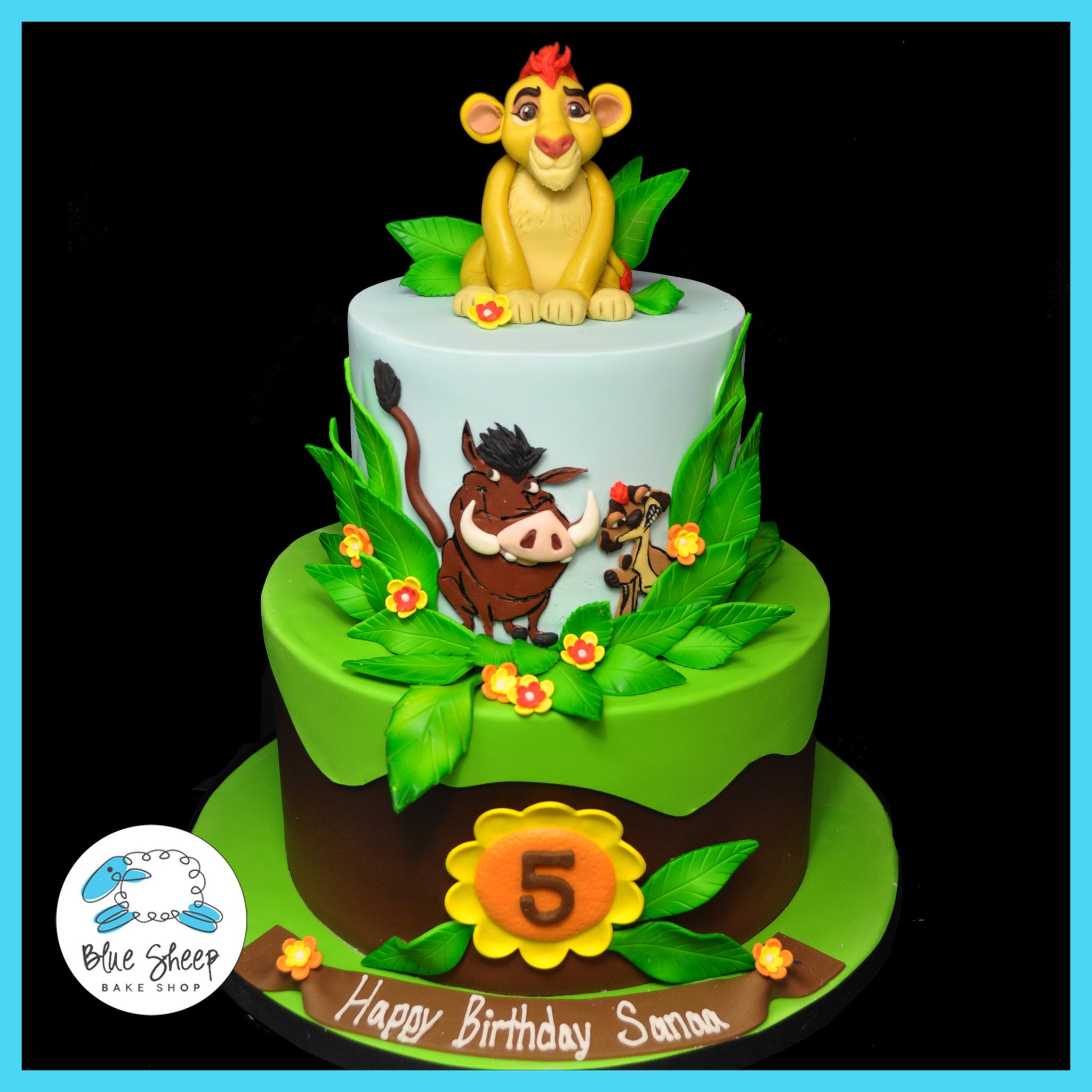 Lion King Crown Cake | bakehoney.com