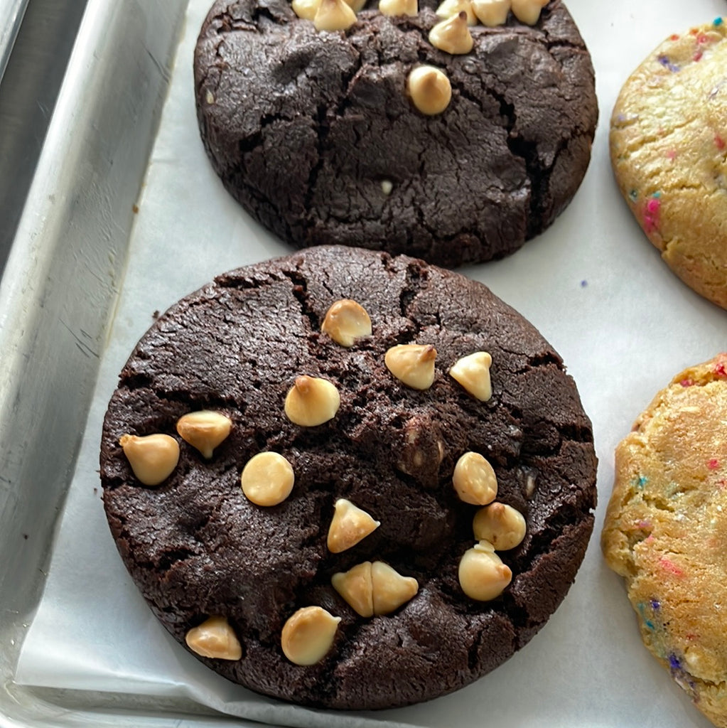 stuffed triple chocolate cookie