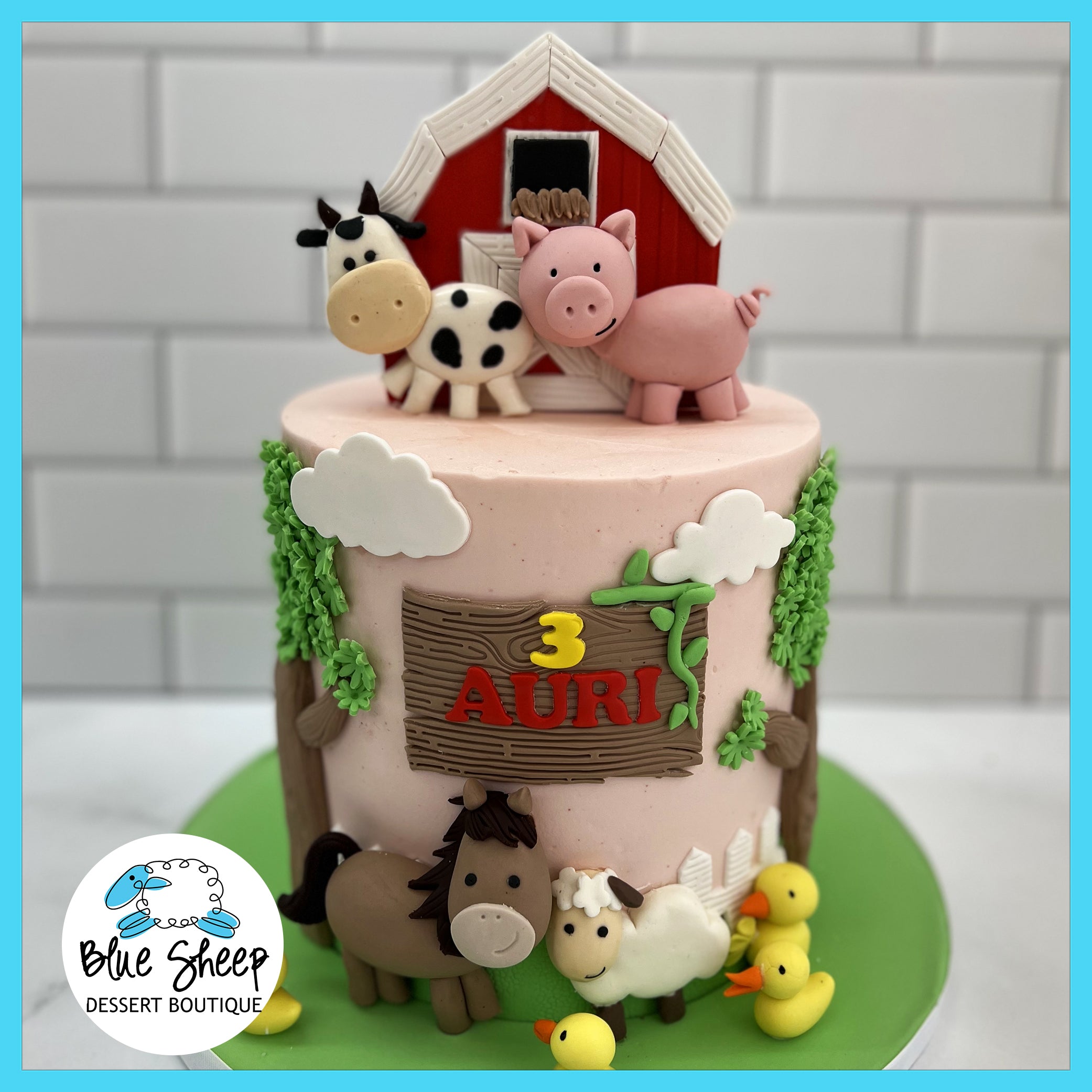 Cute Farm Animals Cake – Yeners Way